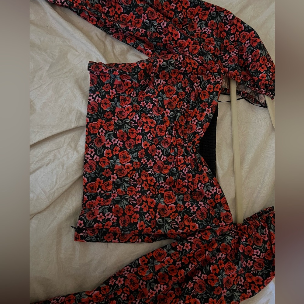 ZARA top size M made in Morocco🍒✨❤️‍🔥